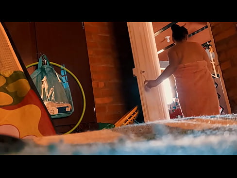 ❤️ Môj strýko za mnou ide do sprchy, šuká ma, kým sa sprchujem. ️ Sex video na nás sk.assistentai.ru ❌